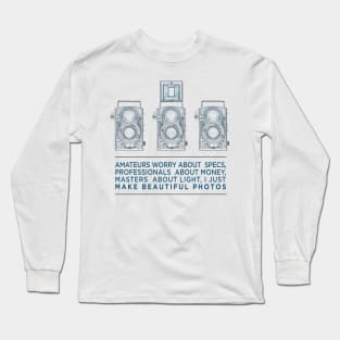 Vintage Retro Twin-Lens Reflex Camera With Text Quotation Long Sleeve T-Shirt